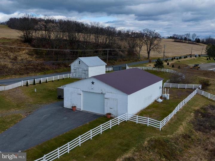 More Photos Of 1160 Old Bernville Rd, Reading Showroom For Sale