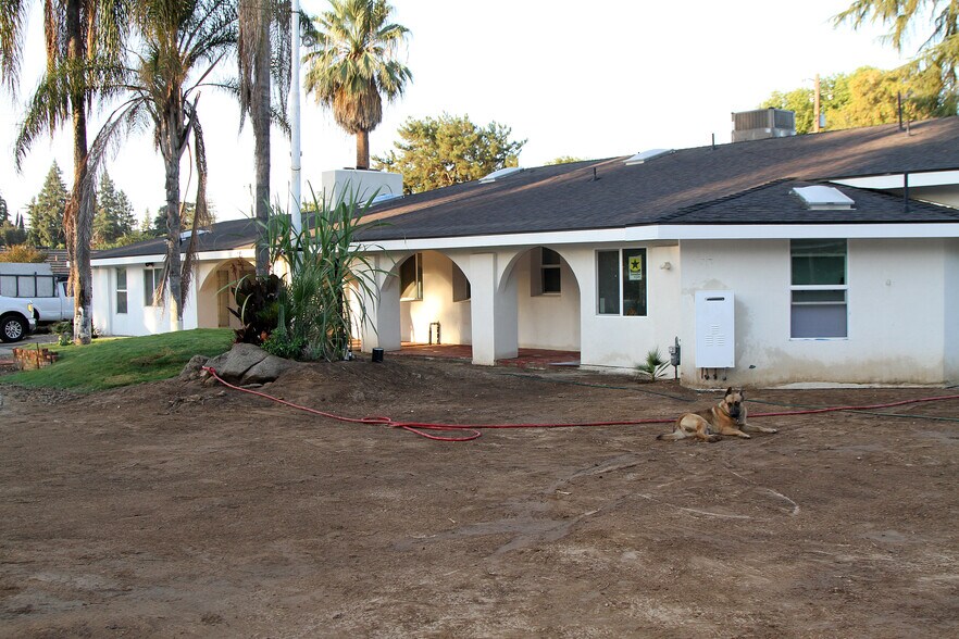 More Photos Of 1636 S Clovis Ave, Fresno Specialty For Sale