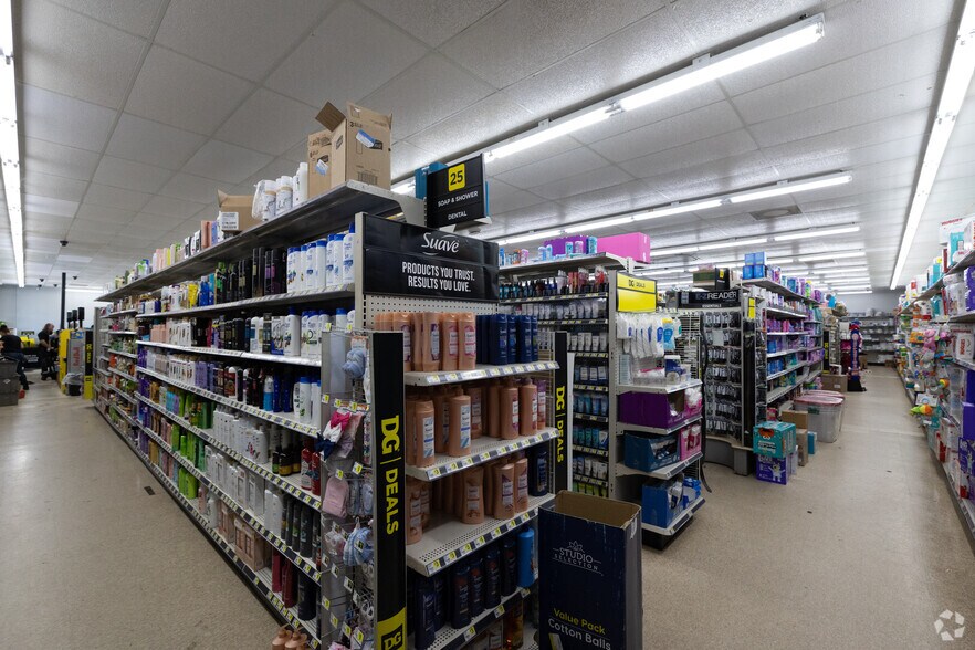 More Photos Of 225 Church St, Andalusia Freestanding For Sale