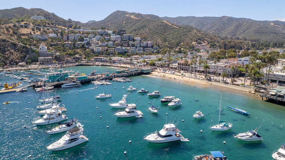 More Photos Of 409 Crescent Ave, Avalon Hotel For Sale