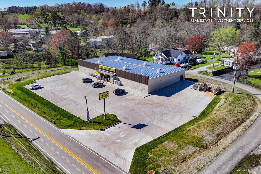 More Photos Of 6120 US-421, Mckee General Retail For Sale