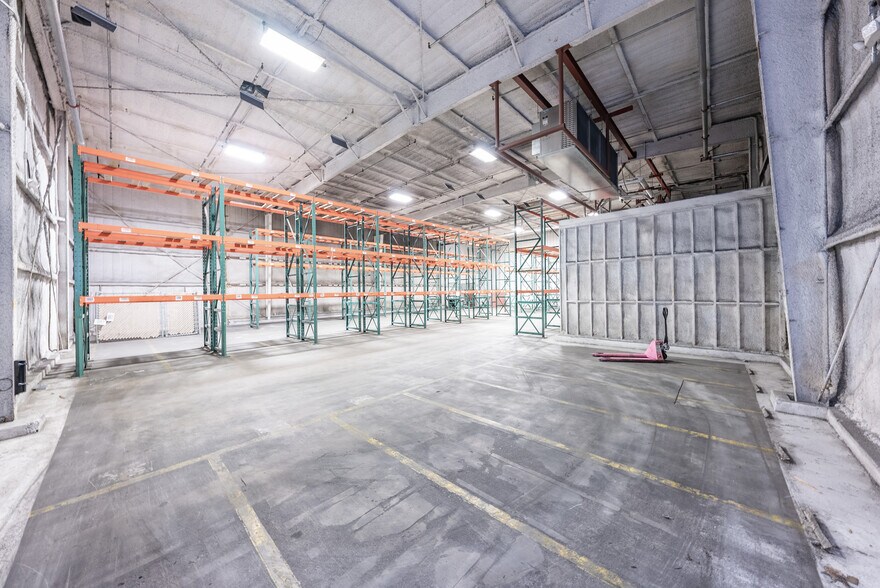 More Photos Of 1900 E Davis Dr, Dinuba Refrigeration Cold Storage For Lease