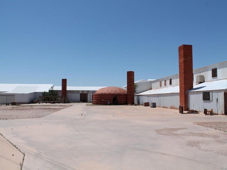 More Photos Of 3097 Brick Plant Rd, Snyder Manufacturing For Sale
