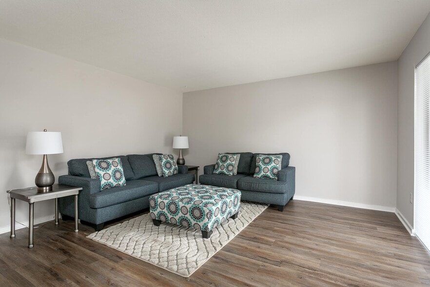 More Photos Of 603 Hargrove Rd, Tuscaloosa Apartments For Sale