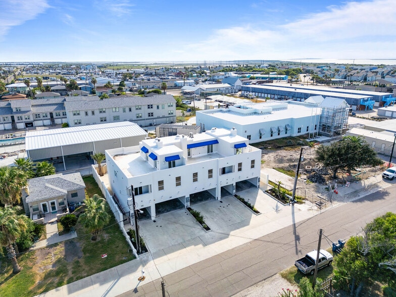 Primary Photo Of 615 W Avenue A, Port Aransas Apartments For Sale