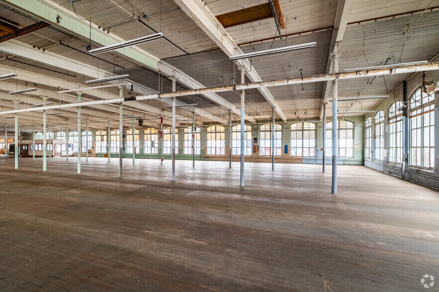 More Photos Of 90 South Street, West Warren Manufacturing For Sale