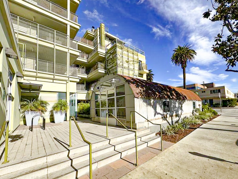 More Photos Of 1447 Lincoln Blvd, Santa Monica Apartments For Lease
