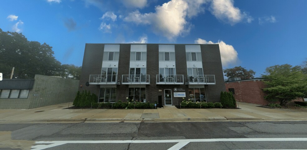 More Photos Of 626 E 4th St, Royal Oak Multifamily For Sale