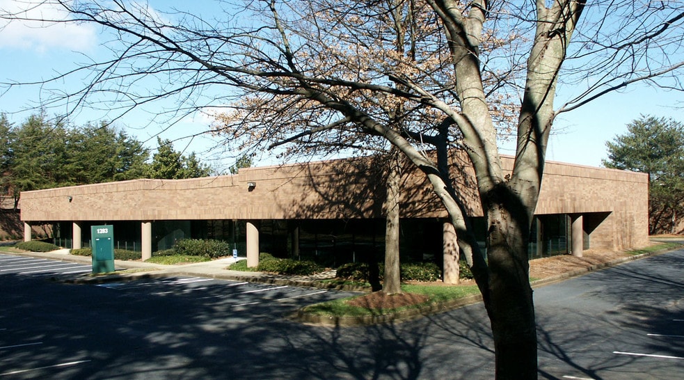 More Photos Of 1275 Kennestone Cir, Marietta Unknown For Sale