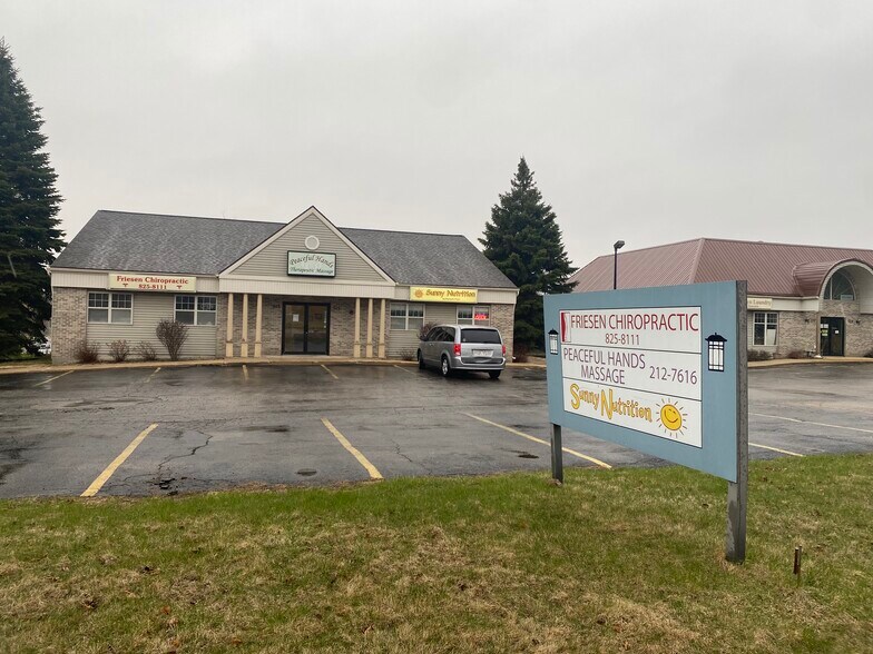More Photos Of 513-515 W Main St, Sun Prairie Office For Sale