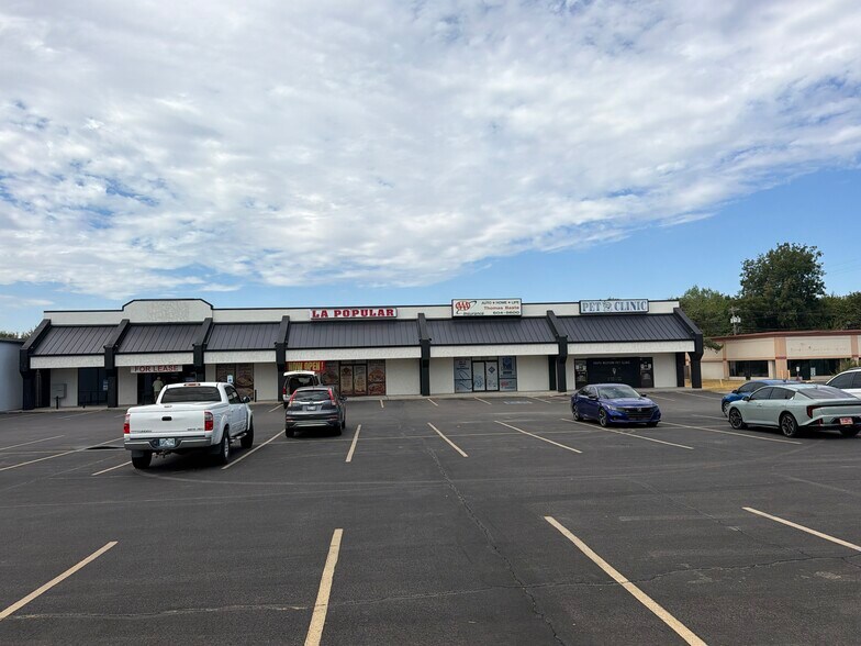 More Photos Of 8501-8507 S Western Ave, Oklahoma City Unknown For Lease