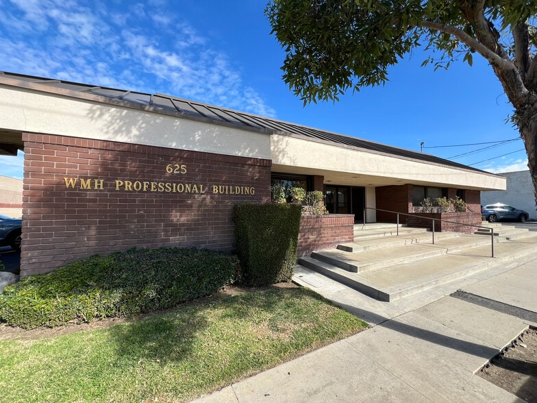 Primary Photo Of 625 E Arrow Hwy, Glendora Medical For Lease