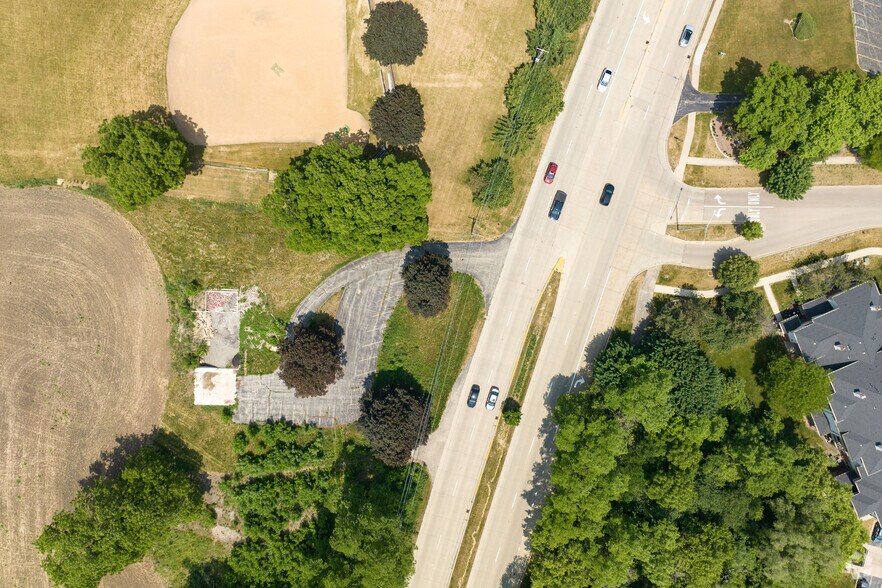 More Photos Of Interstate 94, Gurnee Land For Sale