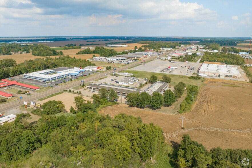 More Photos Of 2701 Highway 82 E, Greenville Hotel For Sale