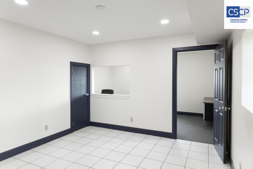 More Photos Of 1175 State Hwy 19, Chickasha Manufacturing For Lease