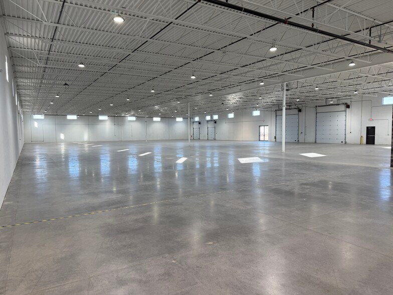 More Photos Of 2801 W O St, Lincoln Warehouse For Sale