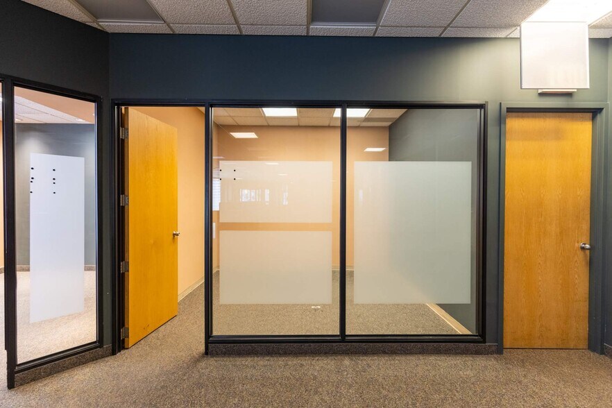 More Photos Of 2 Lisgar St, Sudbury Office For Sale