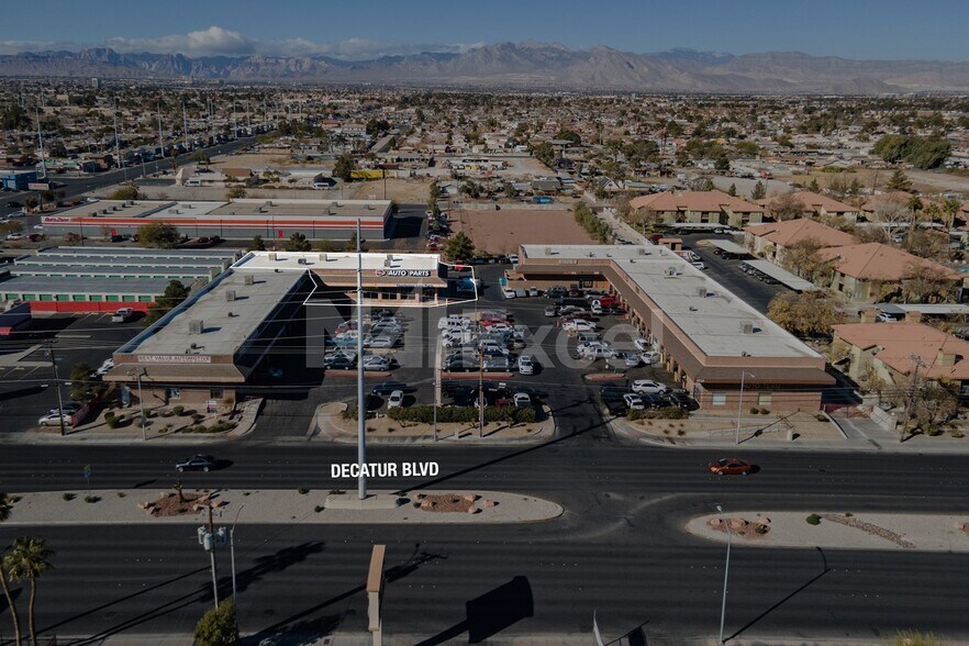 More Photos Of 1701-1715 N Decatur Blvd, Las Vegas Auto Repair For Lease