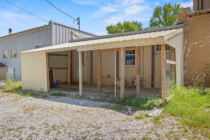 More Photos Of 306 College St, Greenfield Office For Sale