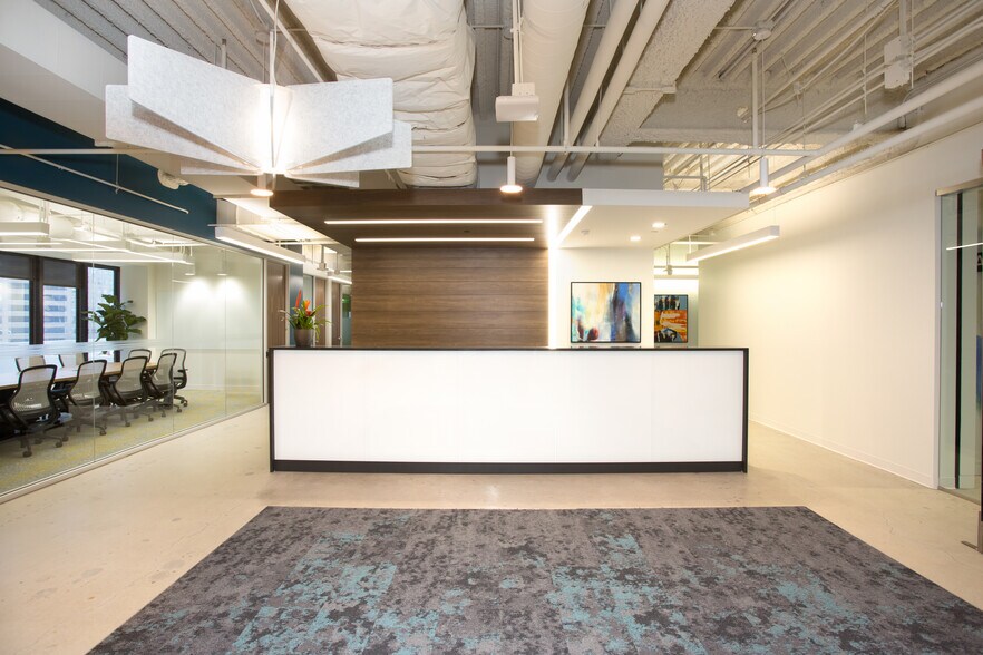More Photos Of 700 S Flower St, Los Angeles Office For Lease