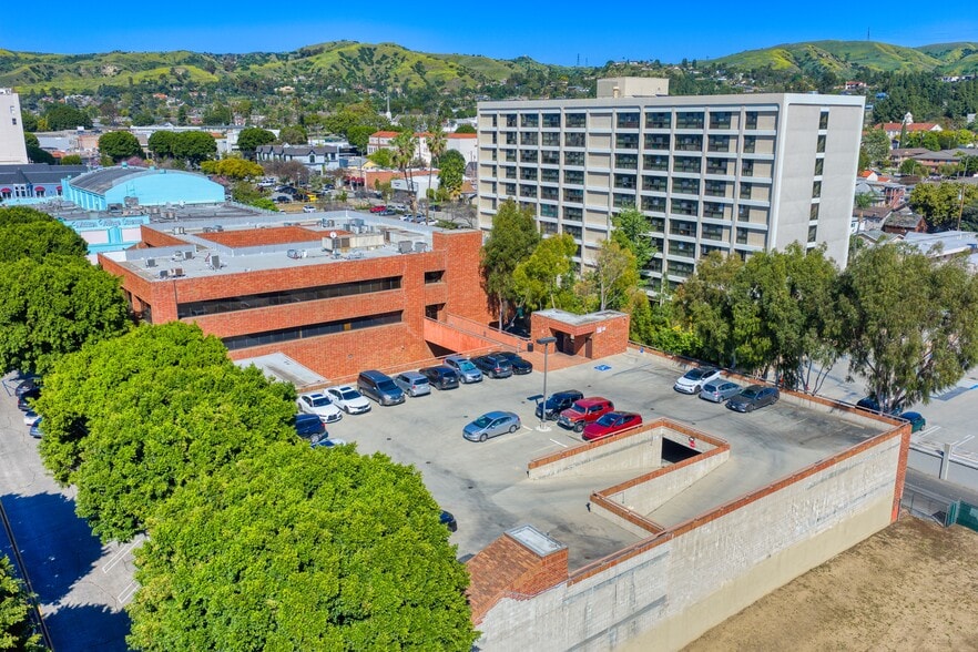 More Photos Of 7200-7202 Greenleaf Ave, Whittier Office For Lease