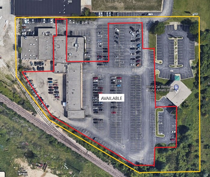 More Photos Of 8301 N 76th St, Milwaukee Light Manufacturing For Lease