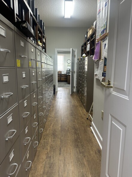 More Photos Of 3006 N Patterson St, Valdosta Office For Sale