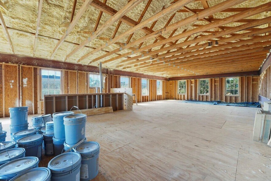 More Photos Of 5656 Nelson Rd, Lake Charles Unknown For Lease