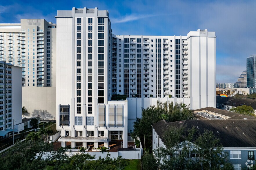 More Photos Of 404 E Central Blvd, Orlando Apartments For Lease