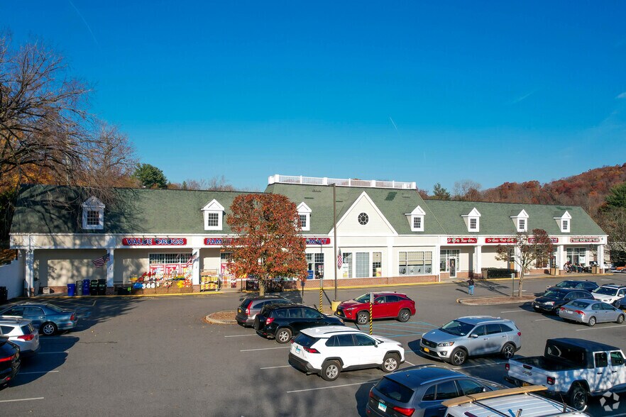 More Photos Of 89 N State Rd, Briarcliff Manor General Retail For Lease