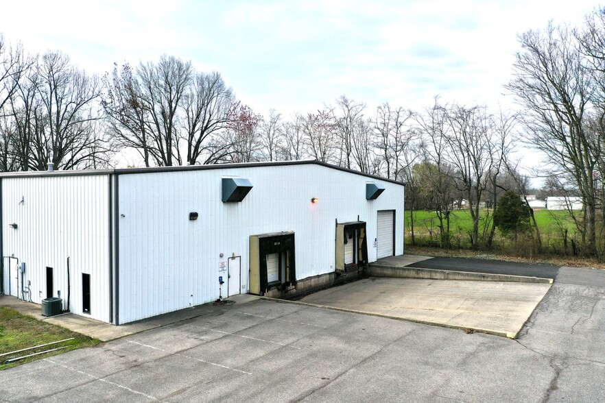 Primary Photo Of 3885 Industrial Dr, Paducah Warehouse For Lease