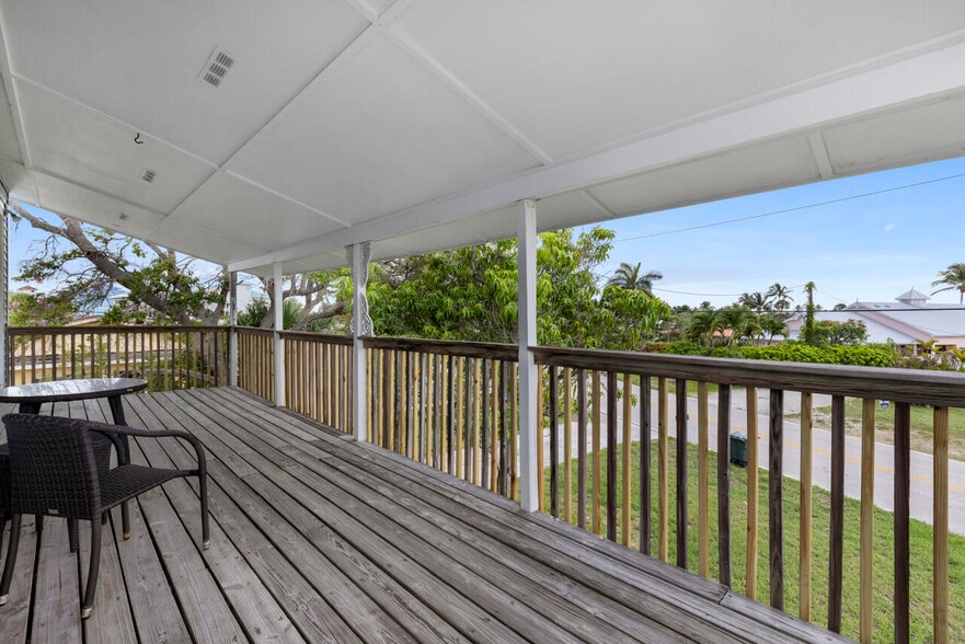 More Photos Of 1412 Bayshore Dr, Fort Pierce Multifamily For Sale