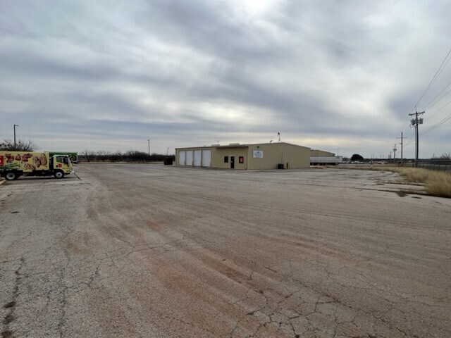 More Photos Of 425 Fulwiler Rd, Abilene Refrigeration Cold Storage For Lease