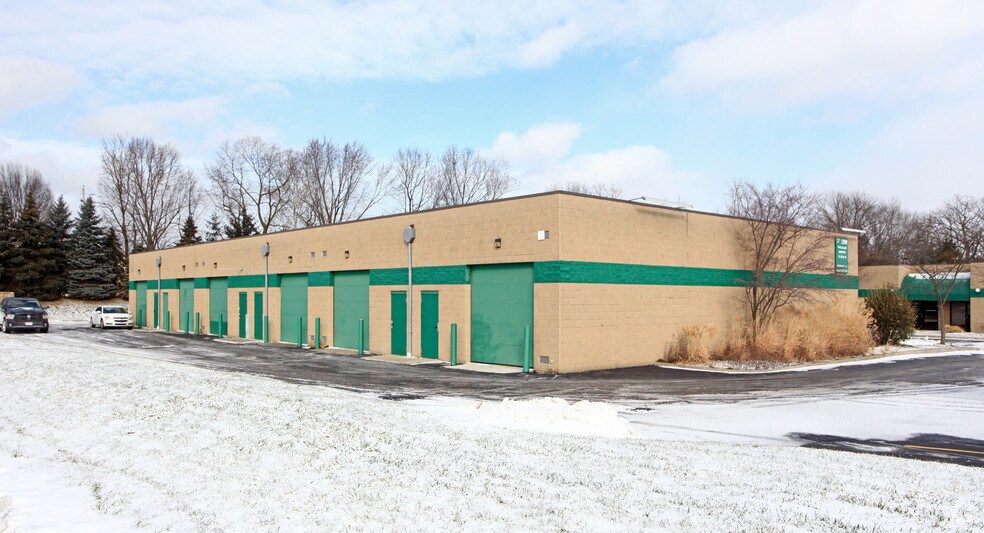 More Photos Of 12960 Stonecreek Dr, Pickerington Warehouse For Lease