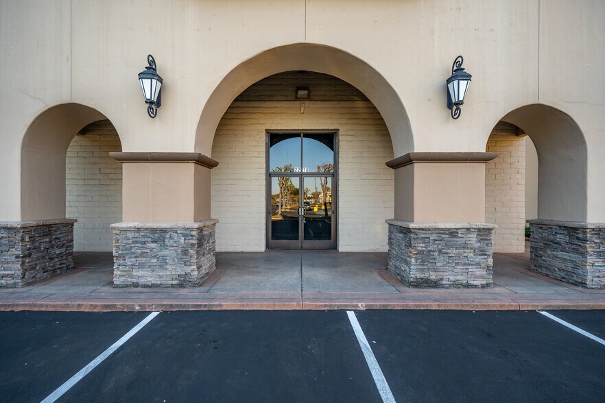 More Photos Of 2040-2300 El Camino Real, Atascadero Unknown For Lease