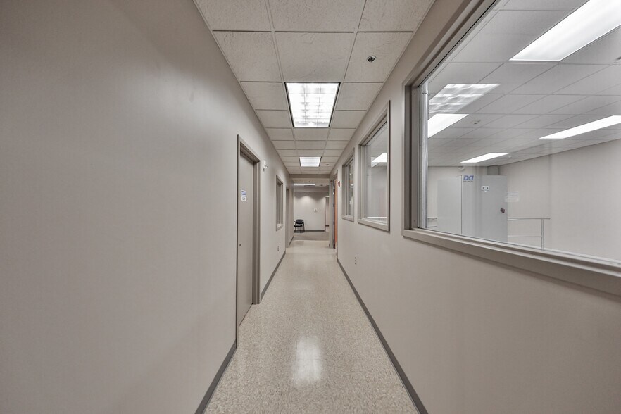 More Photos Of 2299 Brodhead Rd, Bethlehem Office For Sale