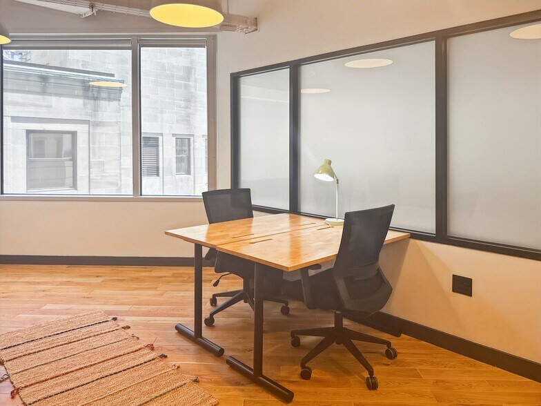 More Photos Of 128 S Tryon St, Charlotte Coworking Space