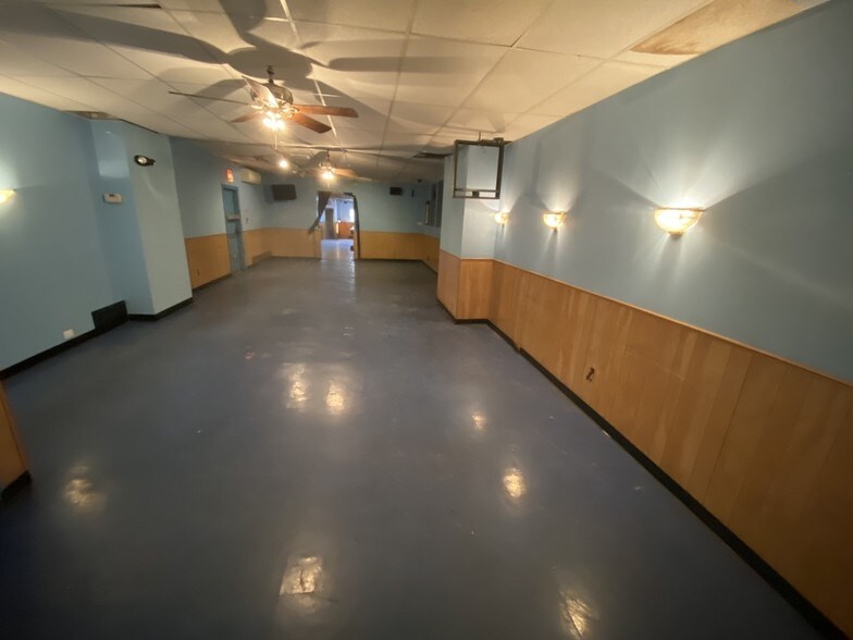 More Photos Of 6054 Fresh Pond Rd, Maspeth Storefront Retail Residential For Sale