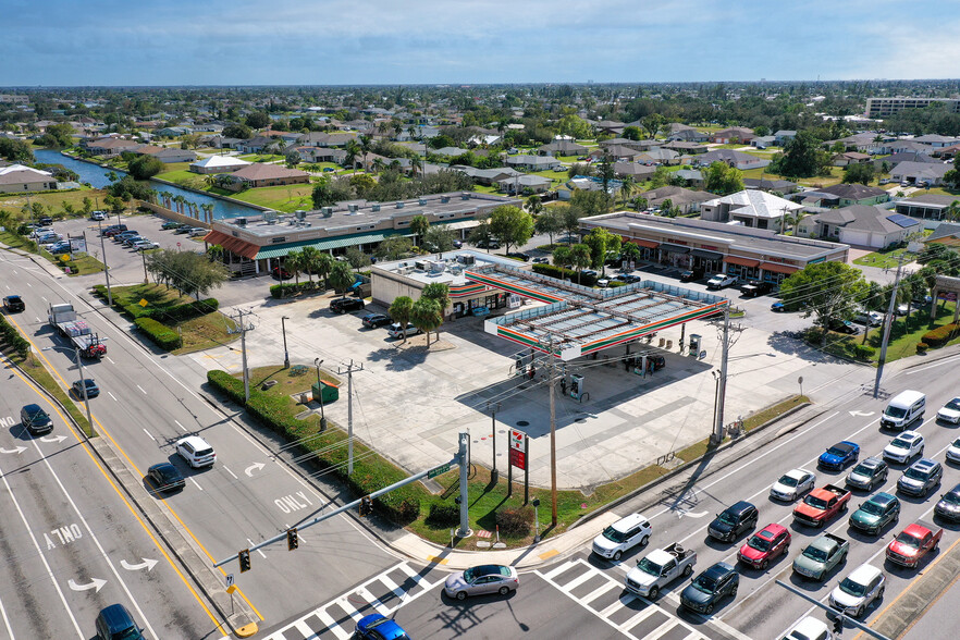 Primary Photo Of 1021 Santa Barbara Blvd, Cape Coral Convenience Store For Sale