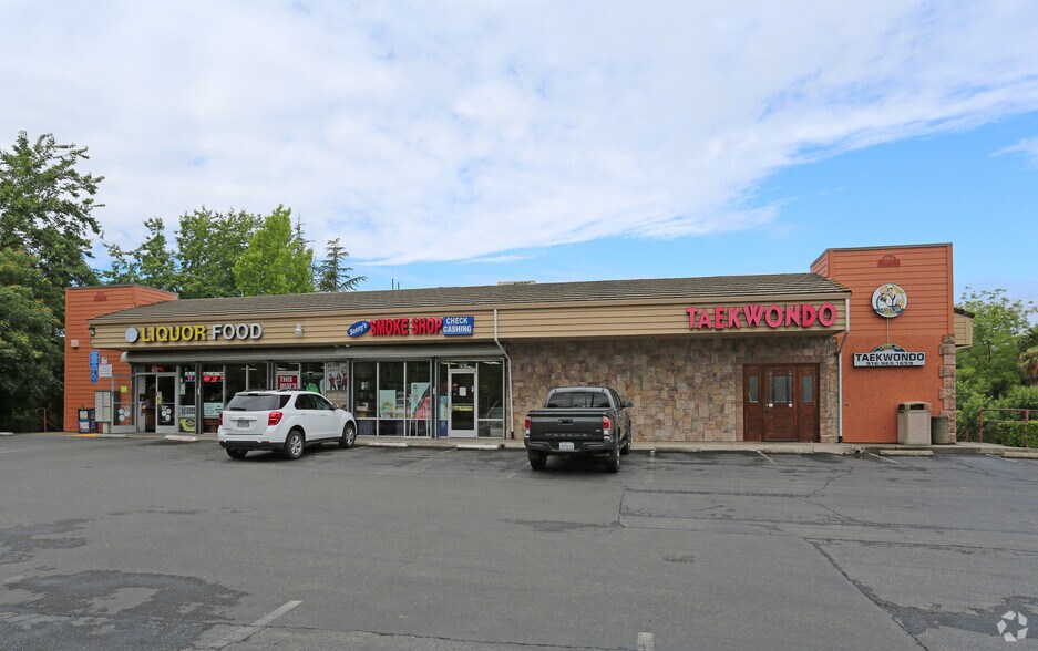 More Photos Of 8066 Sunset Ave, Fair Oaks Storefront Retail Office For Lease