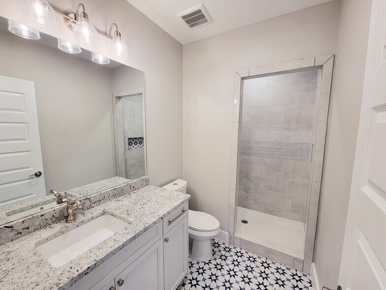 More Photos Of 640 E Mather St, New Braunfels Apartments For Sale