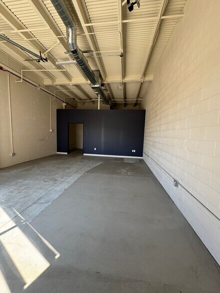 More Photos Of 12621-12631 Larchmere Blvd, Cleveland Apartments For Lease