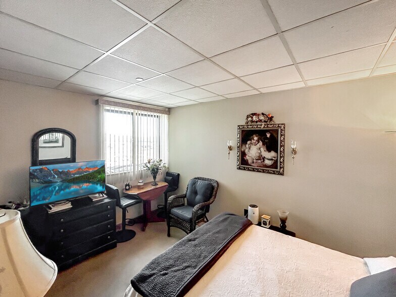 More Photos Of 201 3rd St, Parkersburg Office For Sale