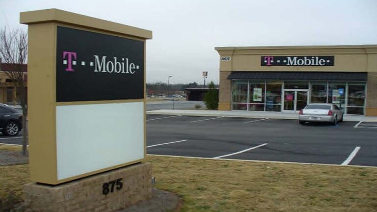 More Photos Of 865 Thornton Rd, Lithia Springs Freestanding For Lease