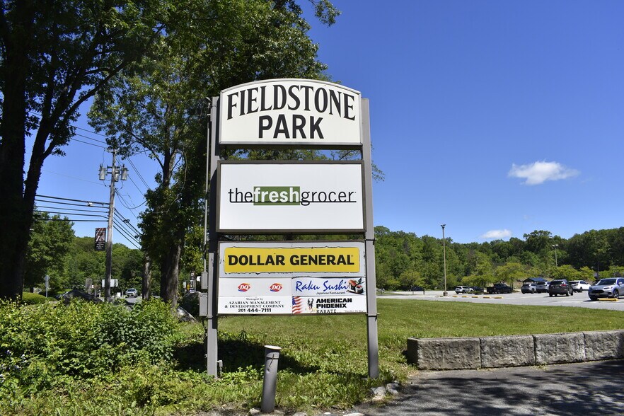 More Photos Of 130 Skyline Dr, Ringwood Unknown For Lease