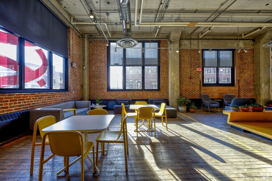 More Photos Of 1402 Jones St, Omaha Warehouse For Lease