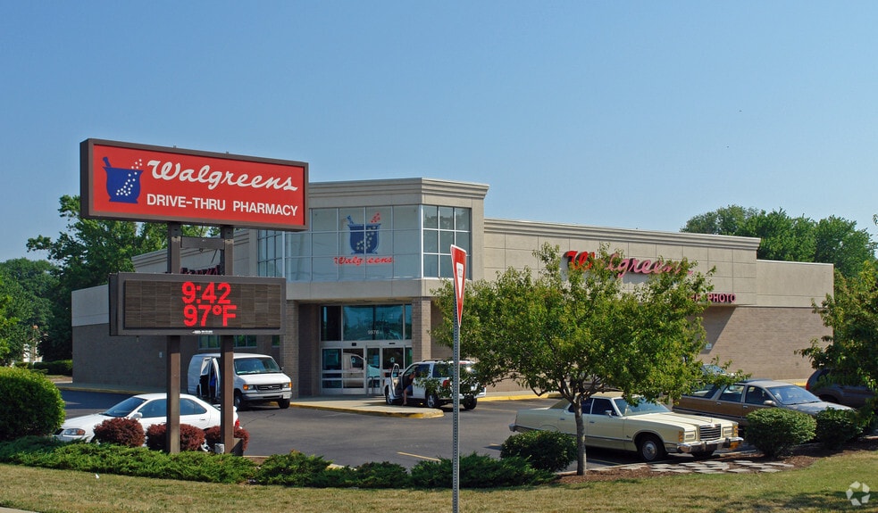 More Photos Of 9976 Jefferson Ave, Newport News Drugstore For Lease