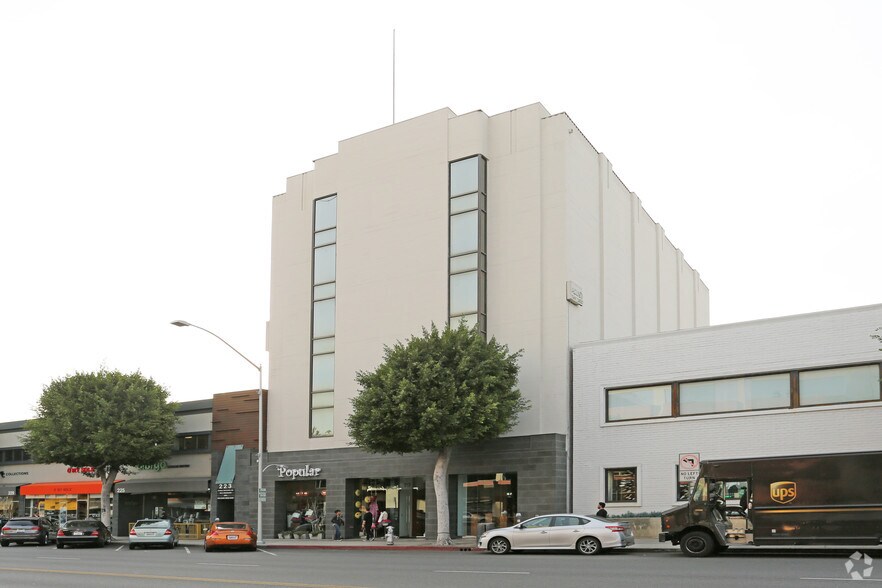 Primary Photo Of 217-221 S Beverly Dr, Beverly Hills Self Storage For Lease