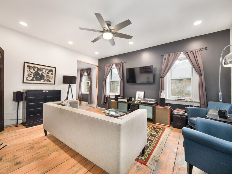 More Photos Of 553 County Road 94, Hankins Restaurant For Sale