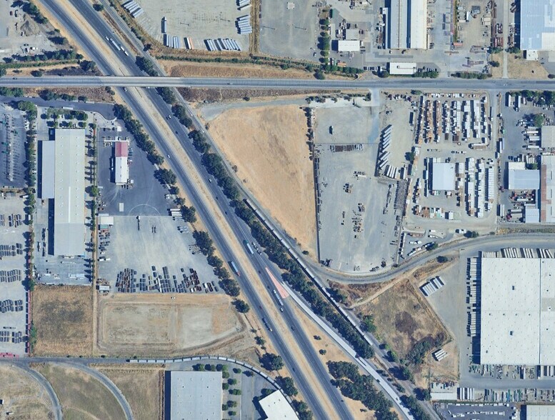 More Photos Of 1420 E Kentucky Ave, Woodland Land For Sale